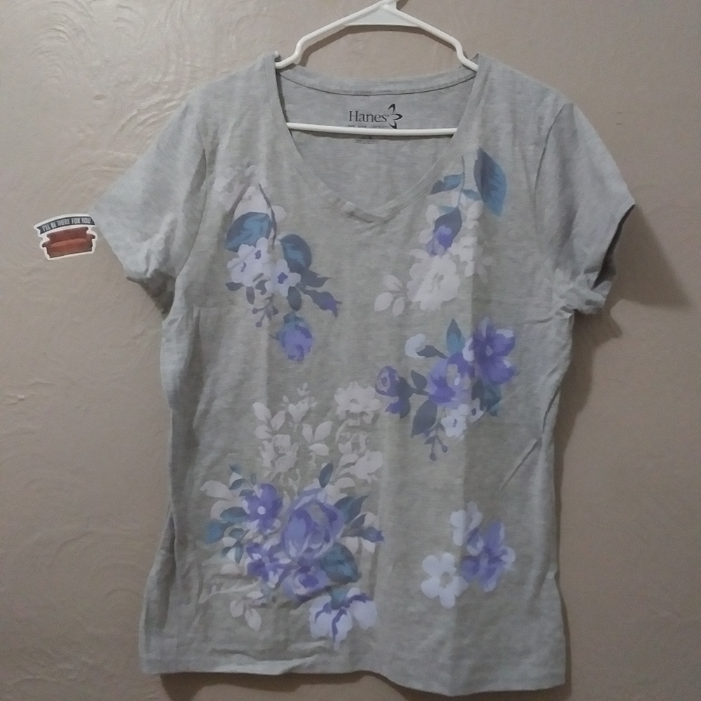 Hanes Floral T-Shirt